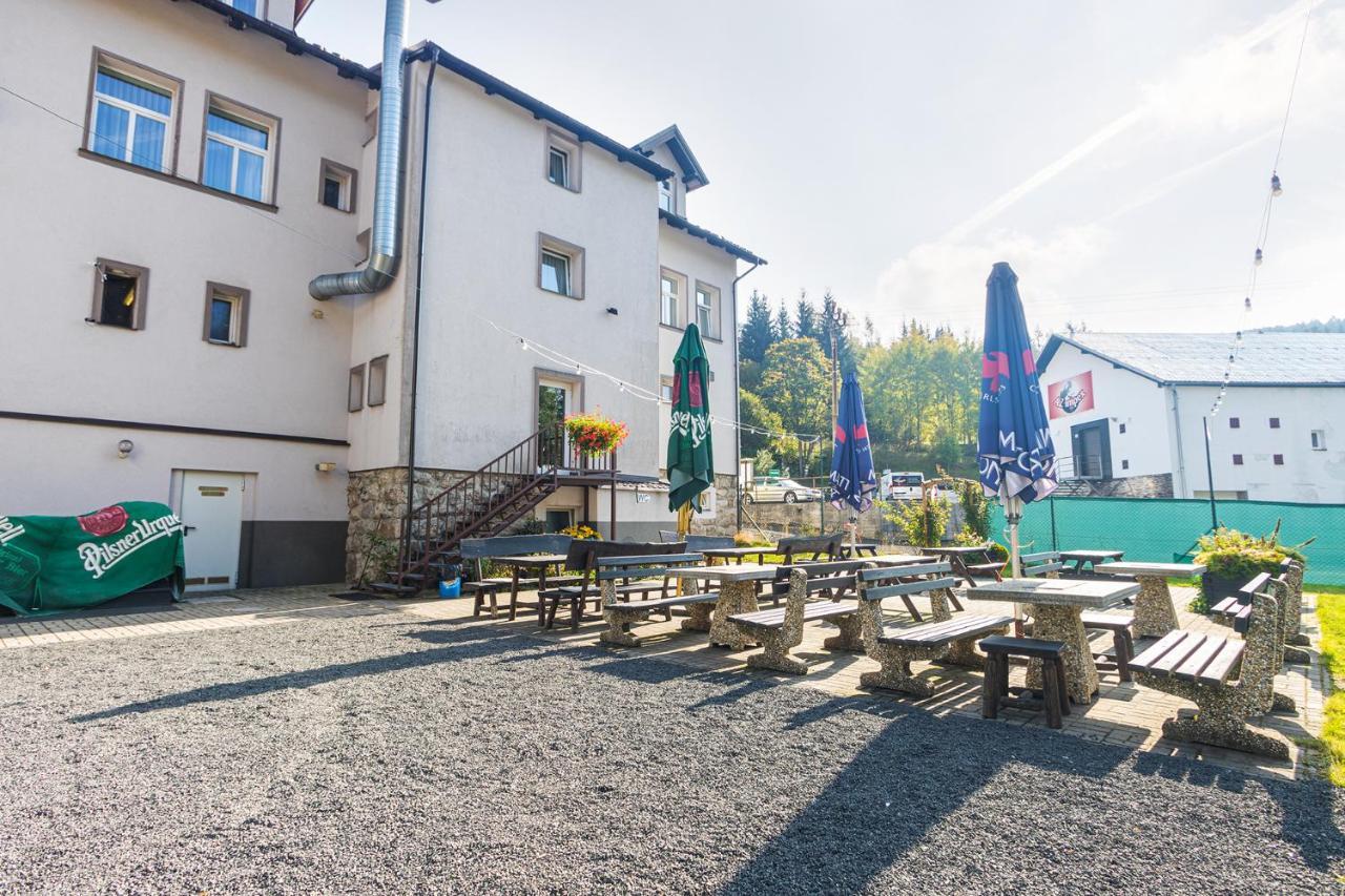 Hotel Seifert Nove Hamry Екстер'єр фото
