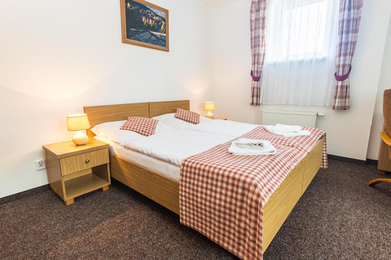 Hotel Seifert Nove Hamry Екстер'єр фото