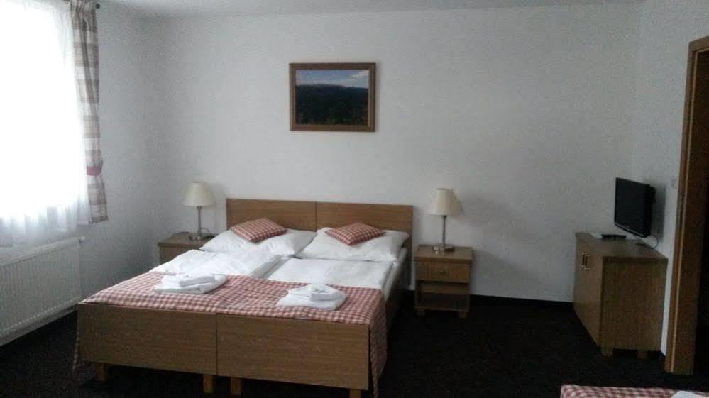Hotel Seifert Nove Hamry Екстер'єр фото